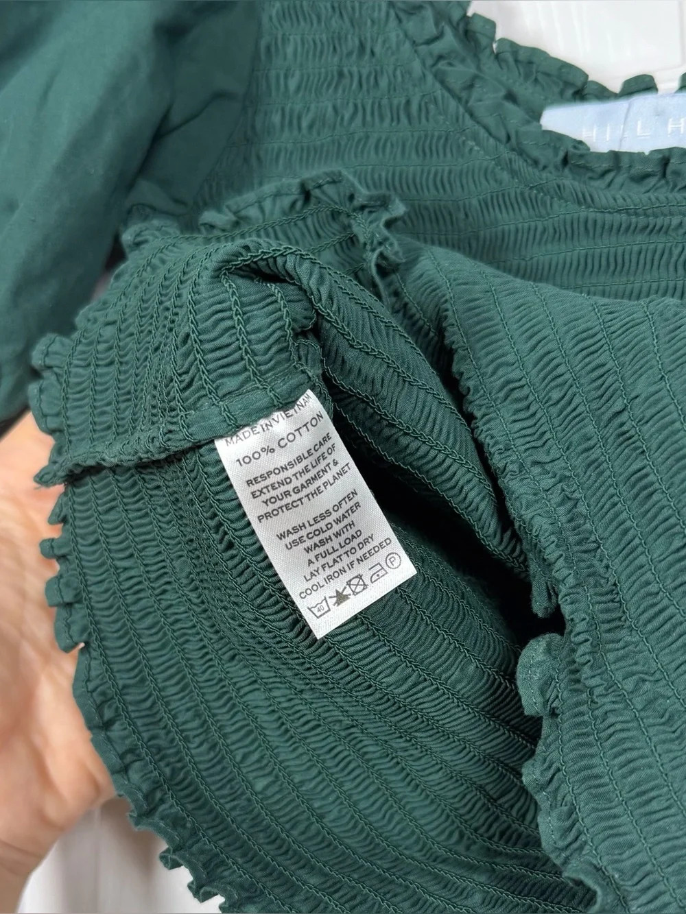 Hill House Size S • Puff Sleeve Top Emerald Botanical Green.